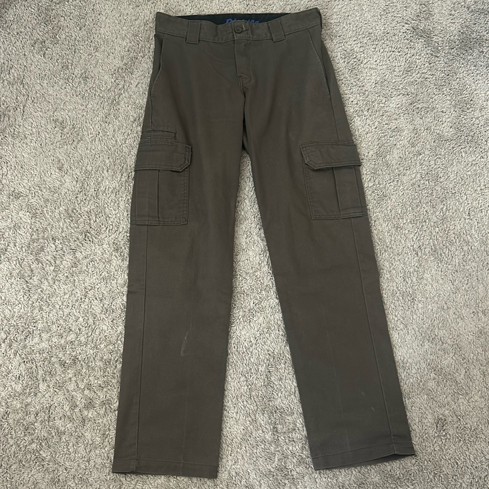olive green Dickies cargo pants